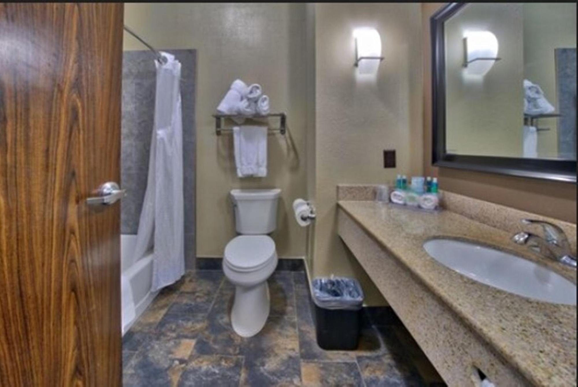 Holiday Inn Express And Suites Lubbock South By Ihg Phòng bức ảnh