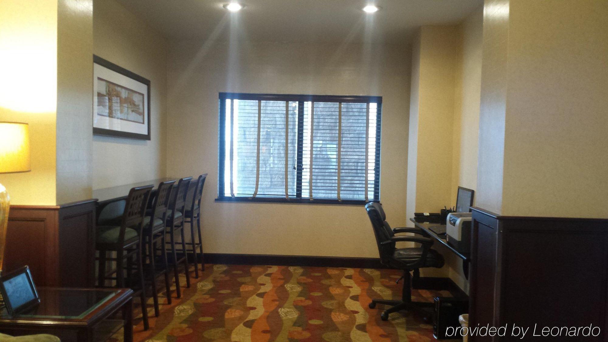 Holiday Inn Express And Suites Lubbock South By Ihg Ngoại thất bức ảnh