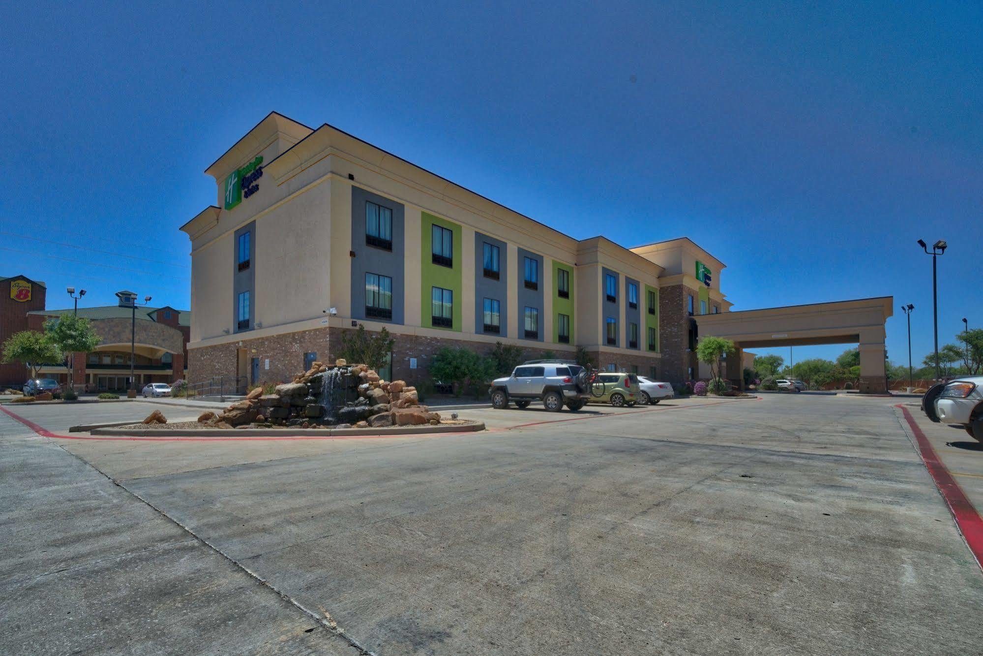 Holiday Inn Express And Suites Lubbock South By Ihg Ngoại thất bức ảnh